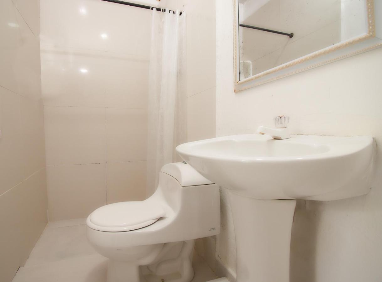 Hotel Palma Linda Coveñas Kültér fotó